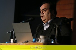 سخنرانی محمد سعید قاضی زاهدی ( سعید زاهدی ) مدیر و کارشناس بازیابی اطلاعات شرکت رسانه افزار در همایش ده روز با عکاسان ایران با موضوع ذخیره و بازیابی اطلاعات در دنیای تصاویر دیجیتال